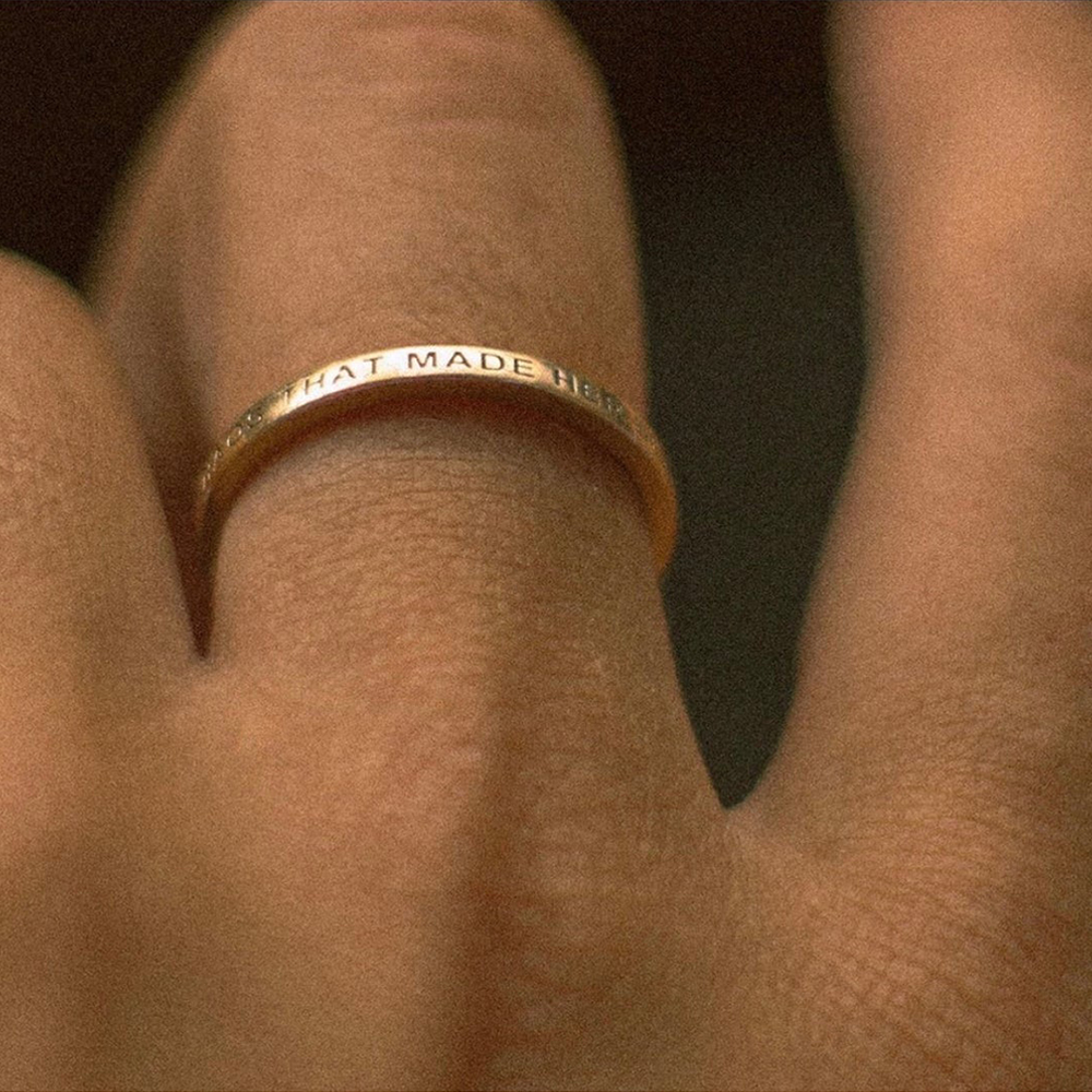 Beautiful Chaos Ring - Gold - Lifestyle