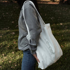 LVOE Tote Lifestyle